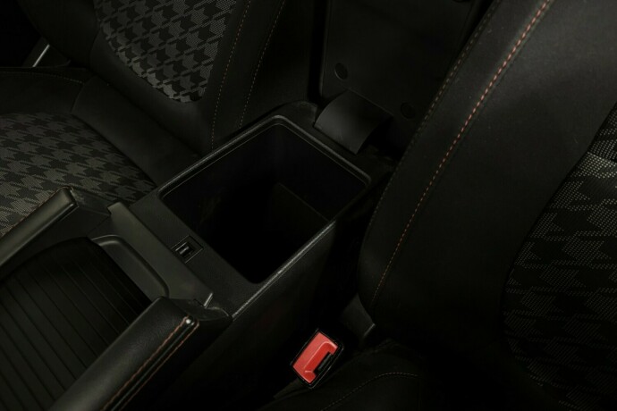 mg-zs-ev-elektrisitet-2022-big-30