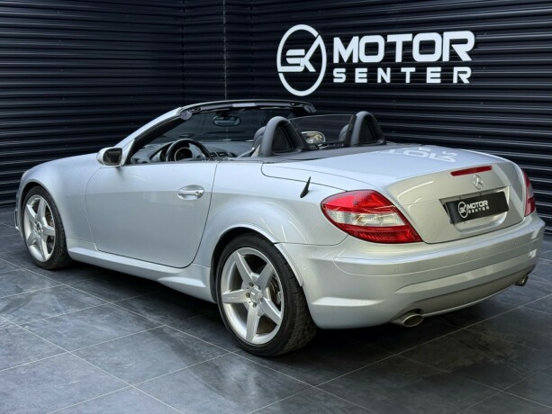 mercedes-benz-slk-bensin-2005-big-3