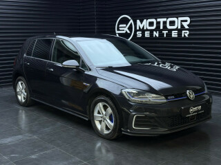 Volkswagen | Golf | Elektrisitet+bensin | 2018