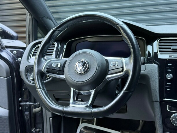 volkswagen-golf-elektrisitetbensin-2018-big-12