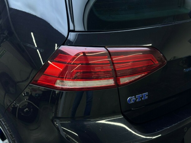 volkswagen-golf-elektrisitetbensin-2018-big-6