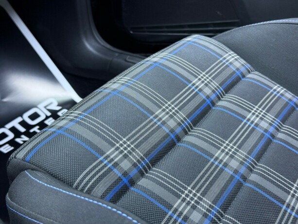 volkswagen-golf-elektrisitetbensin-2018-big-25