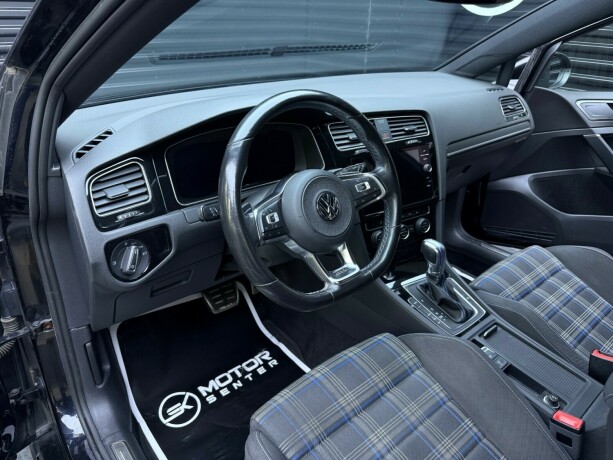 volkswagen-golf-elektrisitetbensin-2018-big-10