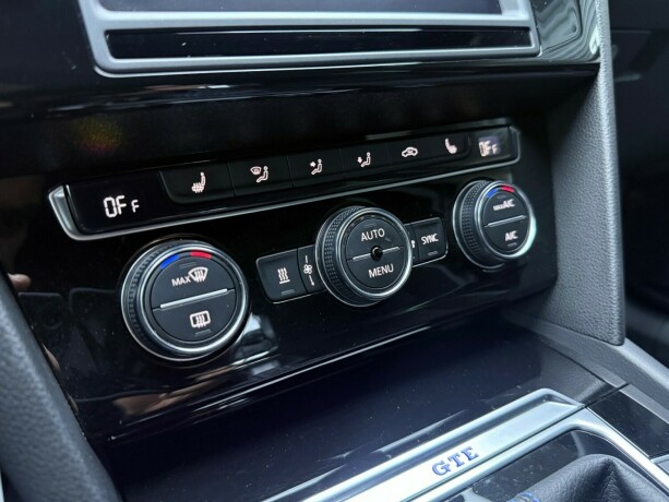 volkswagen-passat-elektrisitetbensin-2017-big-25