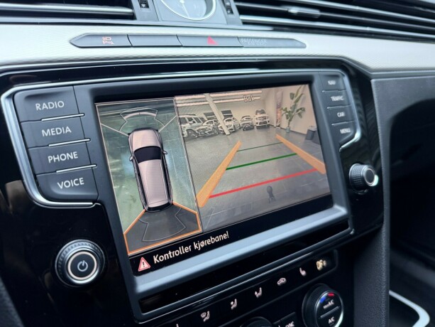 volkswagen-passat-elektrisitetbensin-2017-big-17