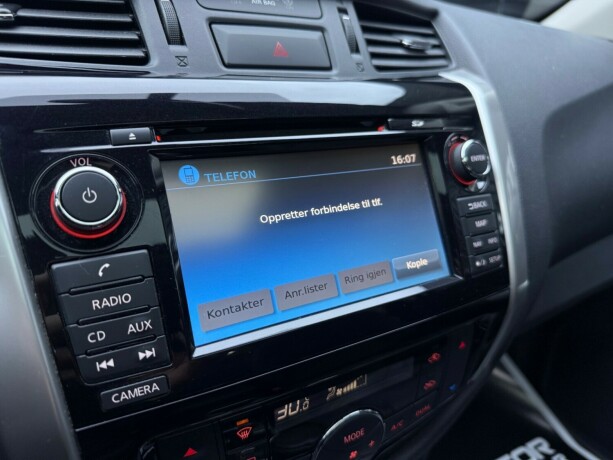 nissan-navara-diesel-2019-big-20