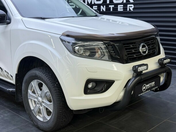nissan-navara-diesel-2019-big-2