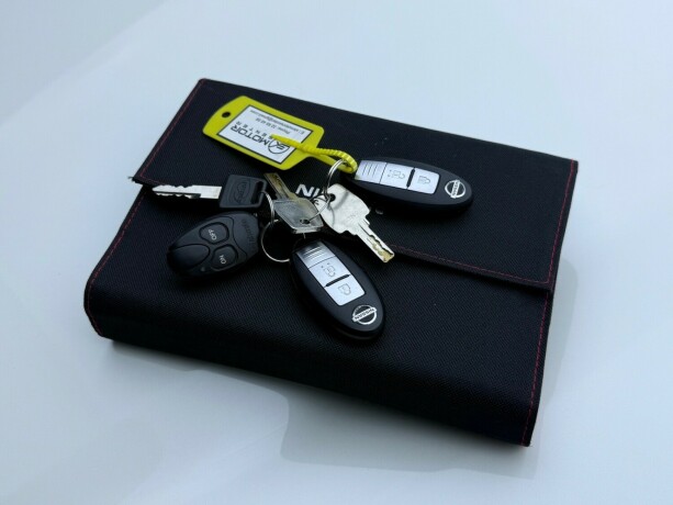 nissan-navara-diesel-2019-big-32