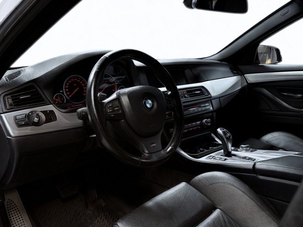 bmw-5-serie-diesel-2013-big-15