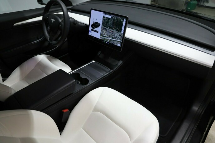 tesla-model-3-elektrisitet-2021-big-9