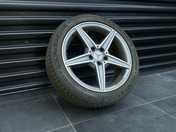 mercedes-benz-c-klasse-elektrisitetbensin-2018-big-33