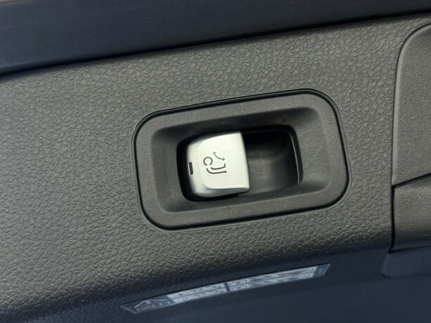 mercedes-benz-c-klasse-elektrisitetbensin-2018-big-31