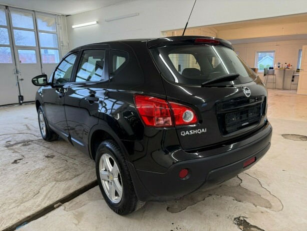 nissan-qashqai-diesel-2010-big-3