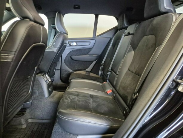 volvo-xc-40-plug-in-petrol-2021-big-23