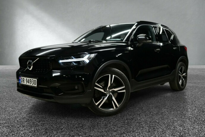 volvo-xc-40-plug-in-petrol-2021-big-0