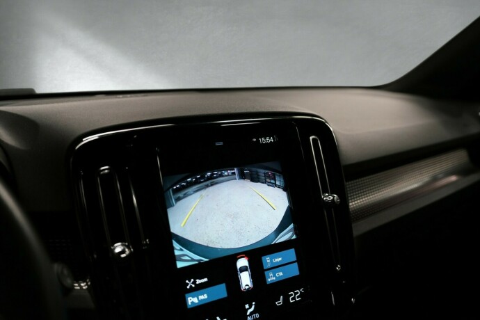 volvo-xc-40-plug-in-petrol-2021-big-13