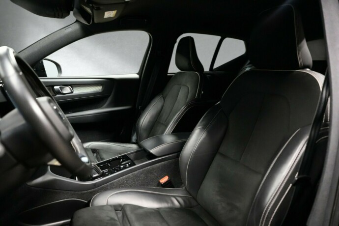 volvo-xc-40-plug-in-petrol-2021-big-15