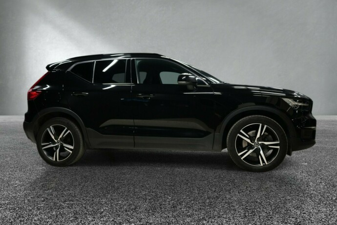 volvo-xc-40-plug-in-petrol-2021-big-5