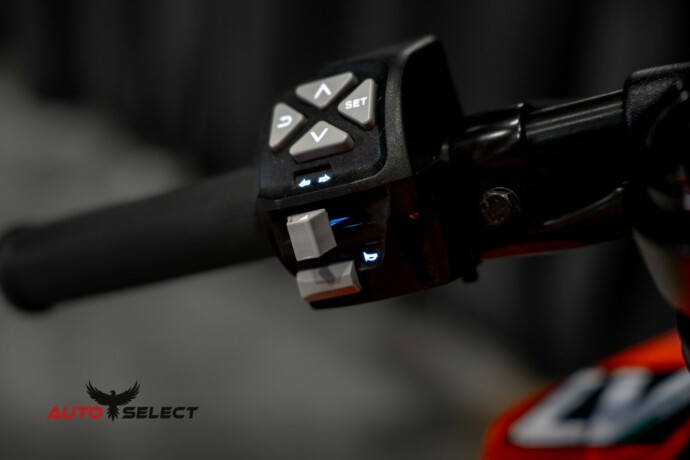 ktm-rc-125-bensin-2023-big-13