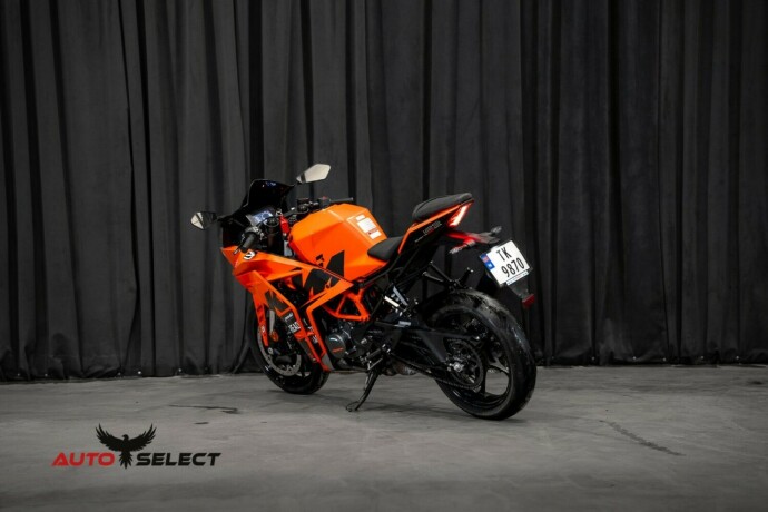 ktm-rc-125-bensin-2023-big-7