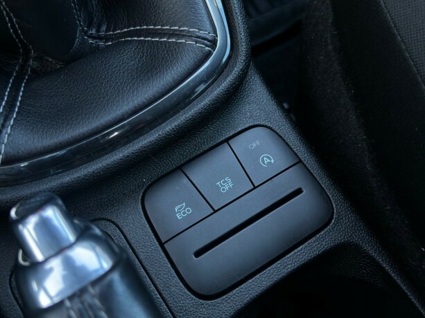 ford-fiesta-bensin-2018-big-17