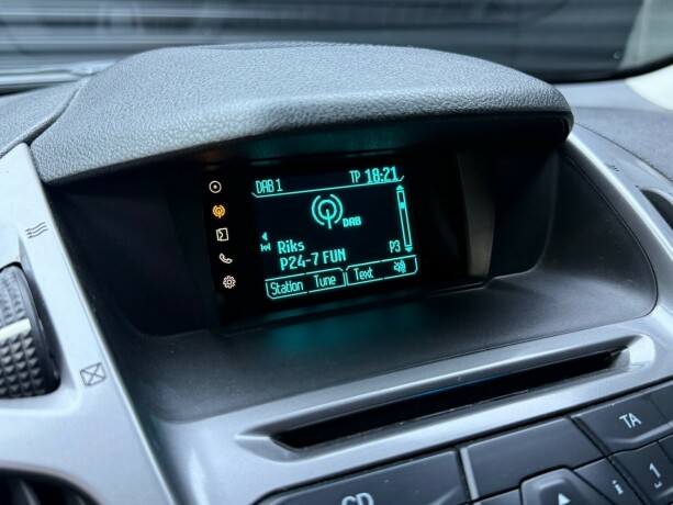 ford-transit-connect-diesel-2017-big-16