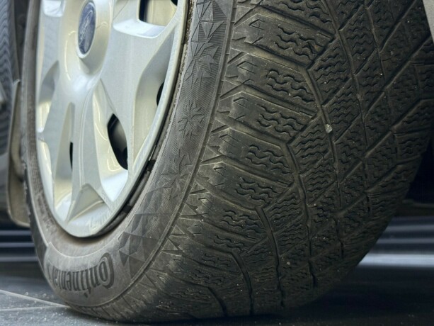 ford-transit-connect-diesel-2017-big-8