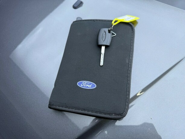 ford-transit-connect-diesel-2017-big-28