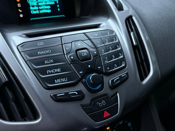 ford-transit-connect-diesel-2017-big-18