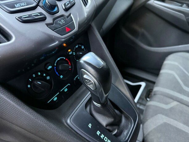 ford-transit-connect-diesel-2017-big-19