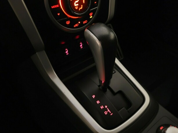 isuzu-d-max-diesel-2016-big-22