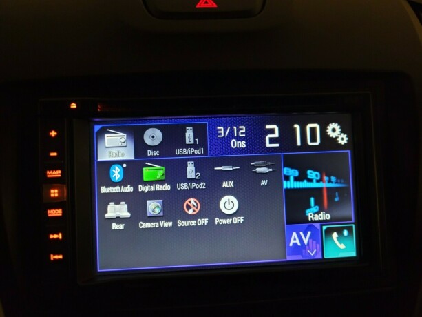 isuzu-d-max-diesel-2016-big-26