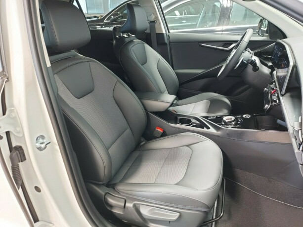 kia-e-niro-elektrisitet-2025-big-21