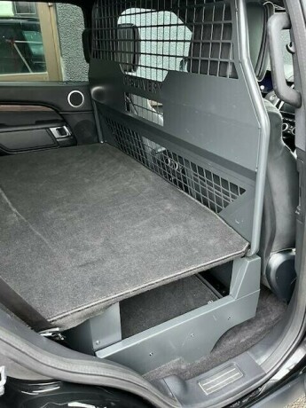 land-rover-discovery-diesel-2020-big-17