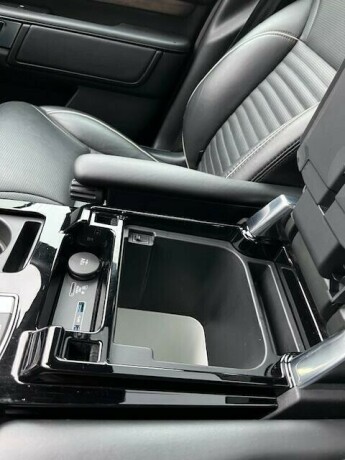 land-rover-discovery-diesel-2020-big-7