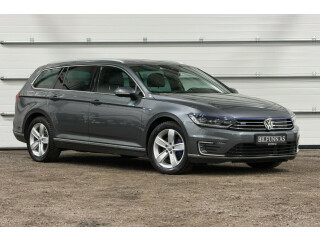 Volkswagen | Passat | Elektrisitet+bensin | 2017
