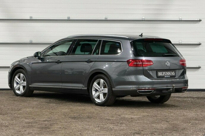 volkswagen-passat-elektrisitetbensin-2017-big-3