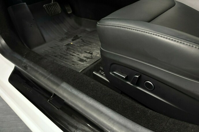 tesla-model-3-elektrisitet-2024-big-15