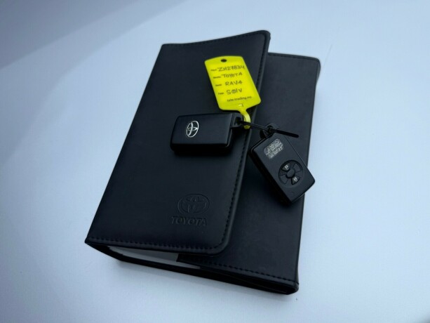 toyota-rav4-diesel-2009-big-28