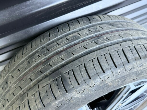 toyota-yaris-elektrisitetbensin-2020-big-32