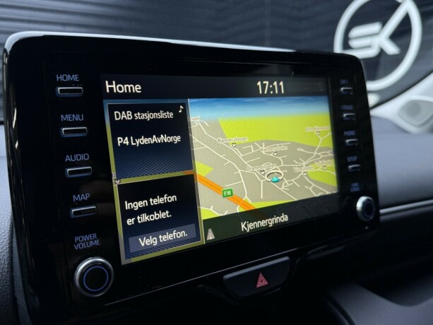 toyota-yaris-elektrisitetbensin-2020-big-18