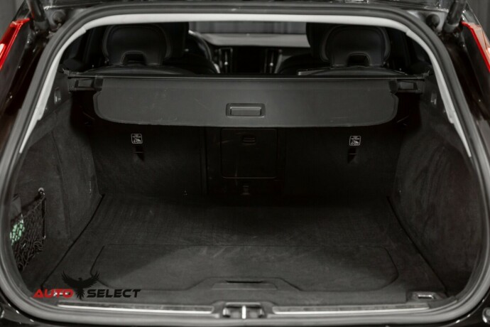 volvo-v60-elektrisitetbensin-2022-big-10