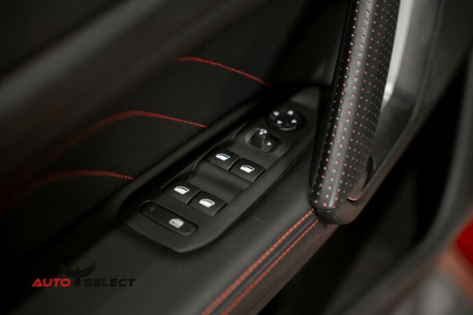 peugeot-308-bensin-2018-big-22