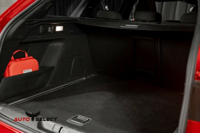 peugeot-308-bensin-2018-big-10