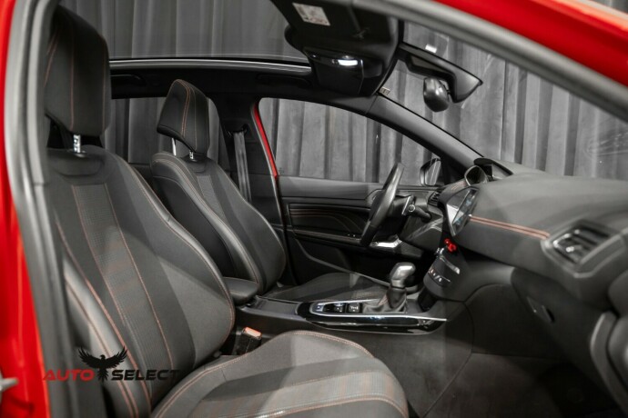 peugeot-308-bensin-2018-big-20