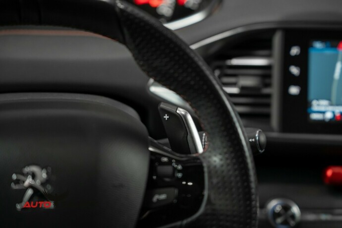 peugeot-308-bensin-2018-big-33