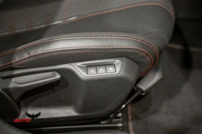 peugeot-308-bensin-2018-big-19