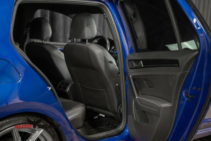 volkswagen-golf-bensin-2015-big-18