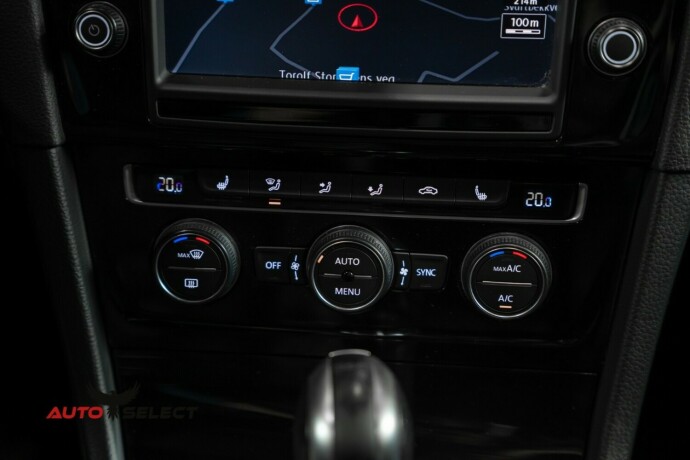 volkswagen-golf-bensin-2015-big-43