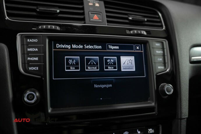 volkswagen-golf-bensin-2015-big-51